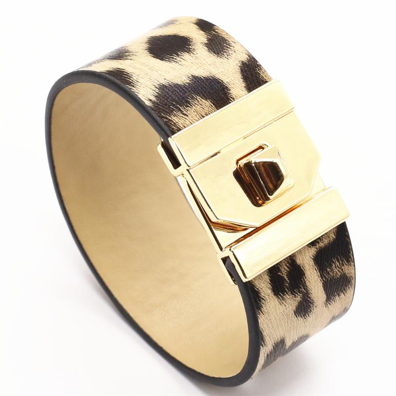 

New Design Square Clasp Big Leopard Brown Trendy Wide Leather Bracelets Women Fashion Girl Bangle Female Jewelry New Design