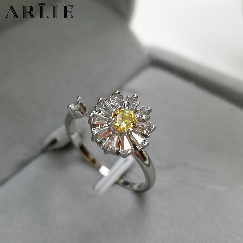 

ARLIE Flower Rotate Open Wedding Rings for Women Cubic Zirconia Rotated Trendy Jewelry Engagement Finger Ring Resizeable Anillos