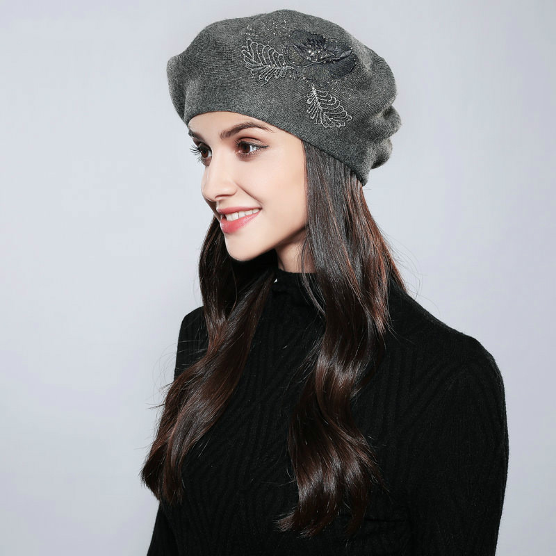 

Flashing Rhinestone Winter Hat Female Trendy Beret Women's Hair Berets Knitted Beanies Solid Color For Girls Warm Bonnet, Black