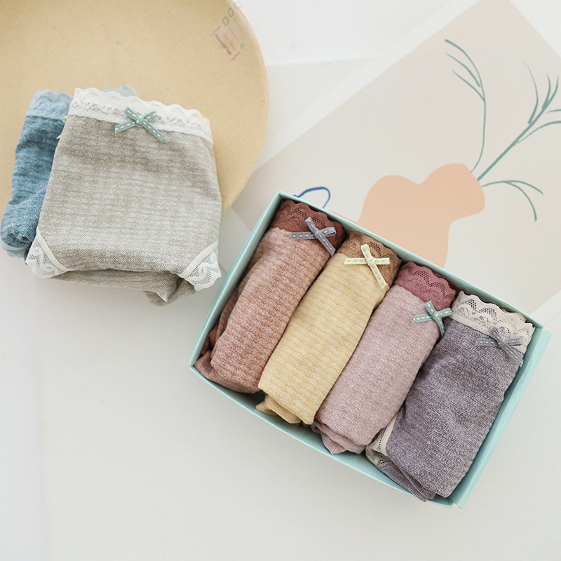 

Autumn Winter New Seamless Panties women simple fashion lace Mid-rise underwear Korea cute briefs women N618, Blue