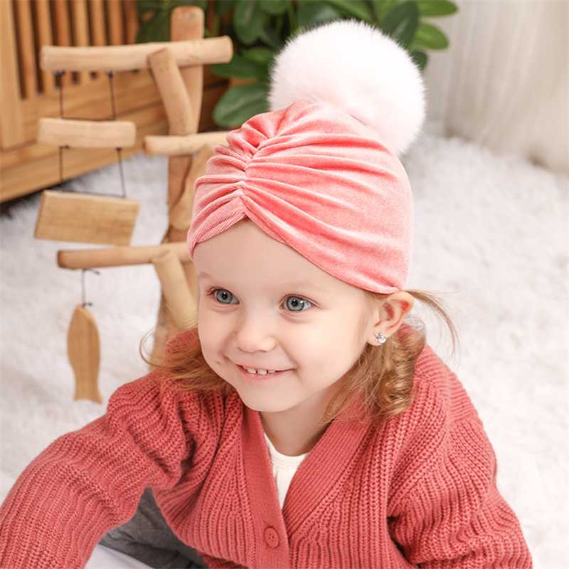 

5pcs/lot New Newborn Kids Girls Boys Faux Fur Pompm Cotton beanies hats Caps Soft Winter Kids Stretch Velvet Gifts