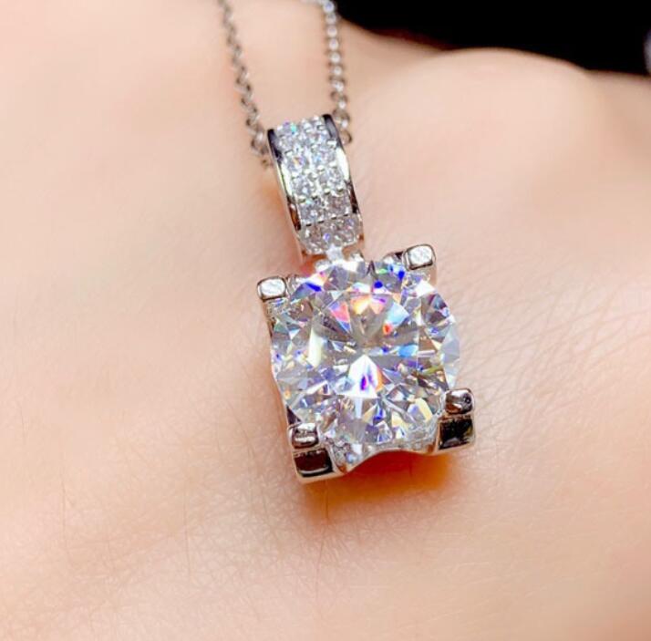 

Sterling Silver S925 1CT Moissanite Diamond Necklace Pendant Silver Chain Wedding Engagement Women Hip Hop Punk Christmas Gift