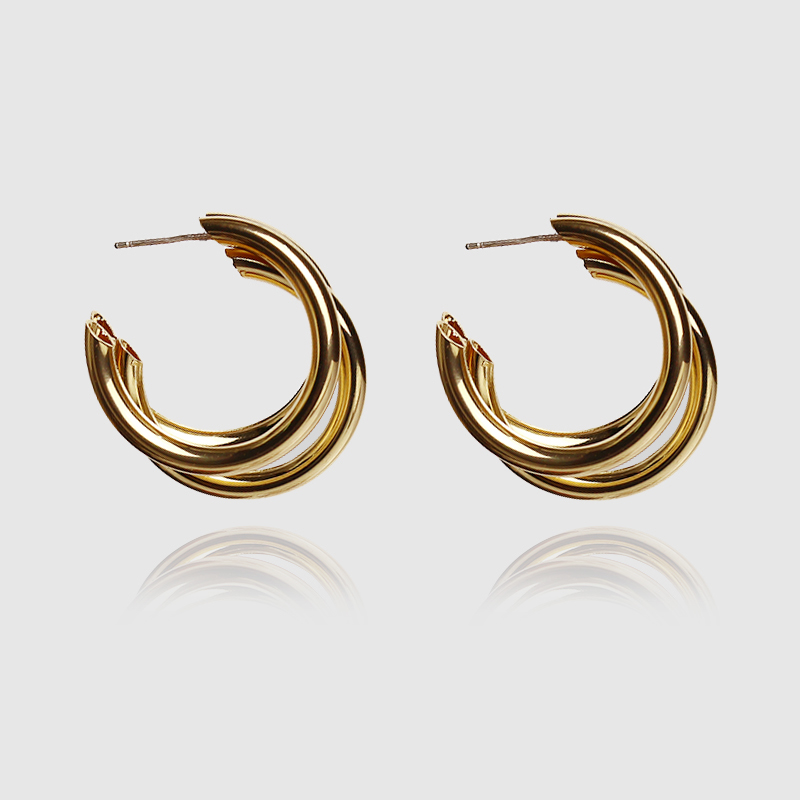 

Ladies Fashion Circle Gold Color Alloy Korean Statement Trendy Jewelry Accessories Thick Party Club Women Big Hoop Earrings 2020