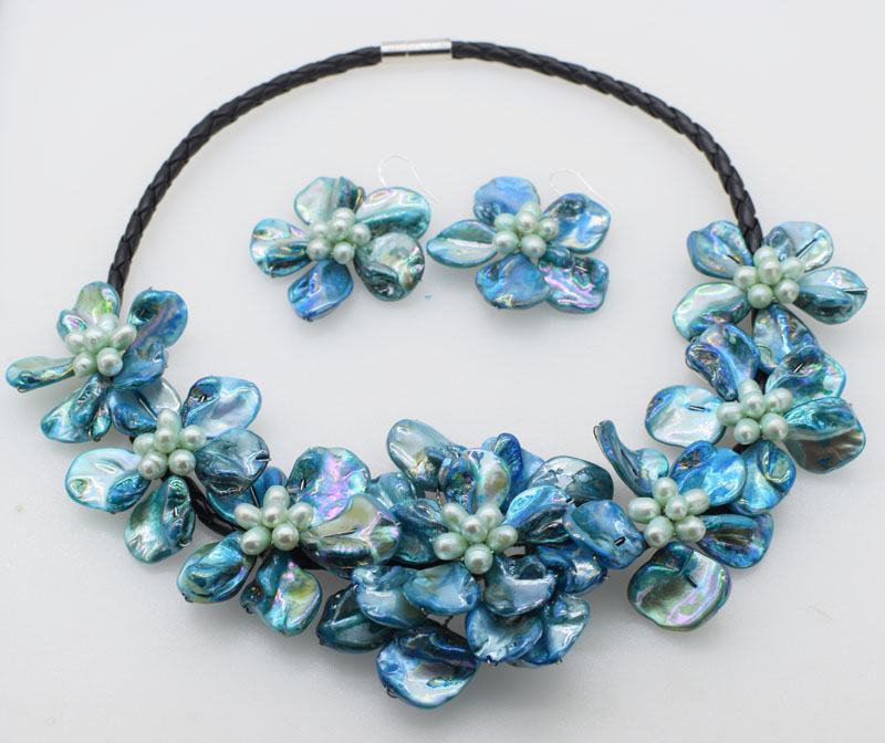 

freshwater pearl rice and blue shell flower necklace nature 18inch nature FPPJ wholesale