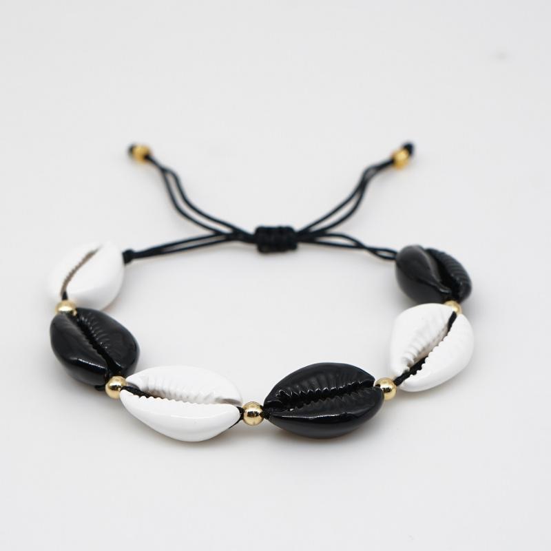 

Charm Bracelets Rttooas Classic Shelll Bracelet Women Summer Beach Female Jewelry Black White Shell Bohemian Handmade Pulseras 2021