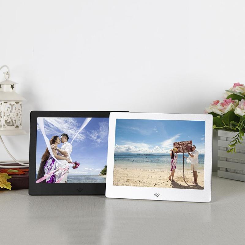 

8 Inch Digital Photo Frame Metal 1024 x 768 Resolution 4:3 LED Screen Support 32GB SD Card Calendar Digital Photo Frame