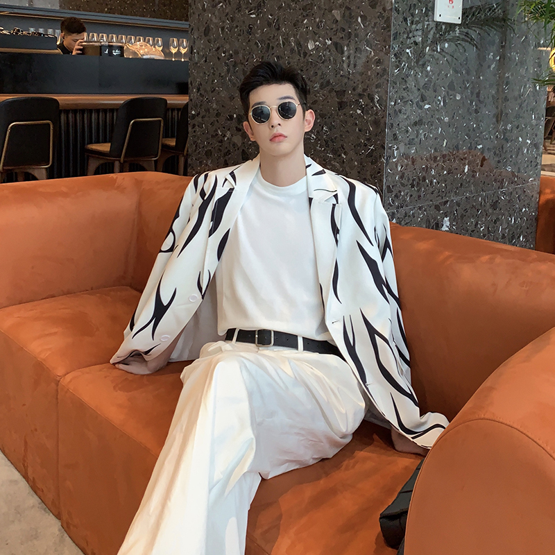 

Male Streetwear Hip Hop Loose Suit Coat Overcoat Men Vintage Print Casual Suit Blazers Coat, H1089
