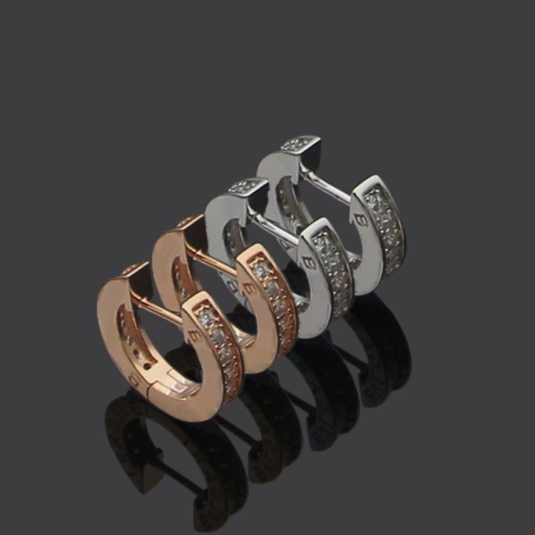 

Europe America Style Lady Women Titanium Steel Engraved B Initials Single Row Diamond Spiral Clip Hoop Earrings 2 Color