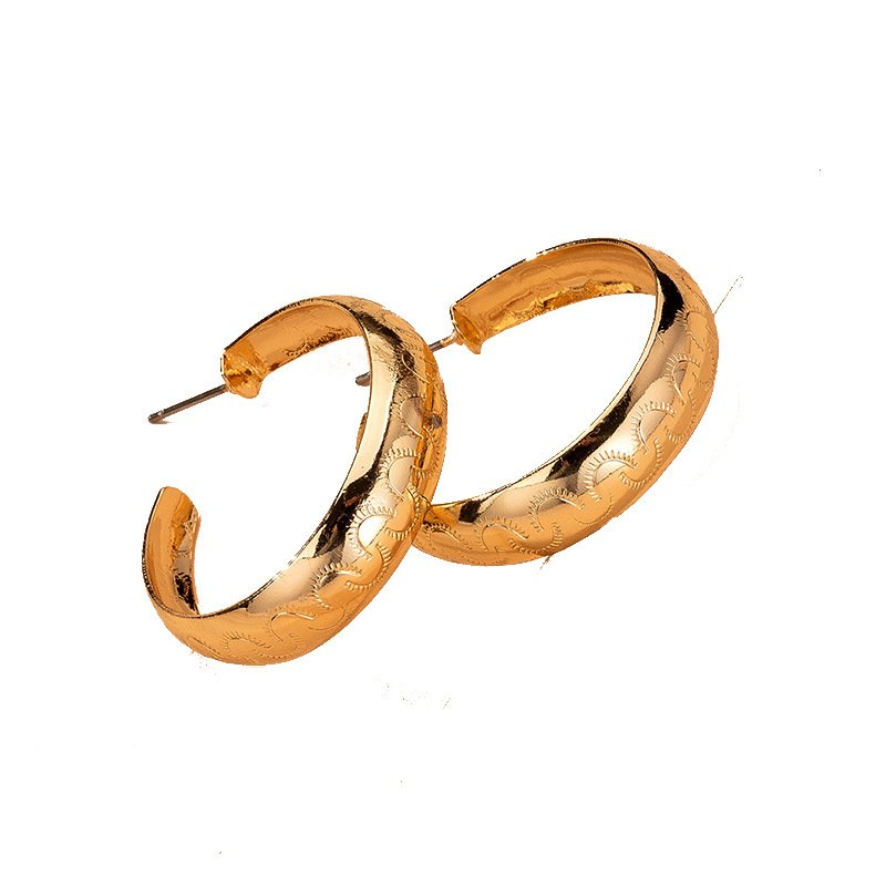

2020 New Trendy Ins Gold Embossment Flower Round Minimalism Hoop Earrings Korean Fashion Chic Women Party Jewelry Earring