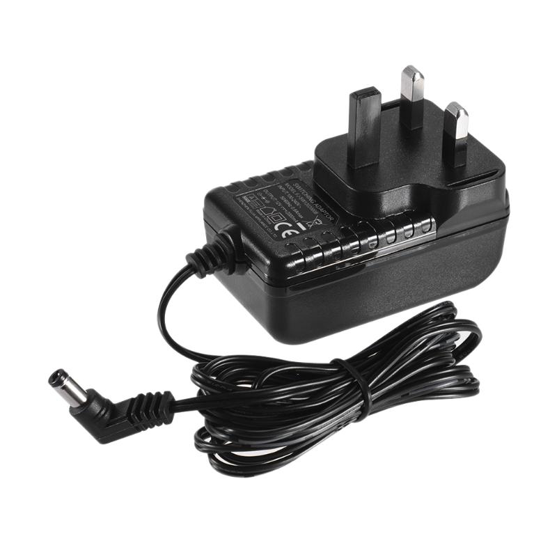 

YONGNUO 12V 2A Standard Power Adapter with EU Plug Wide Voltage 100-240V for YONGNUO YN300III YN216 YN1410 etc. LED Video Light