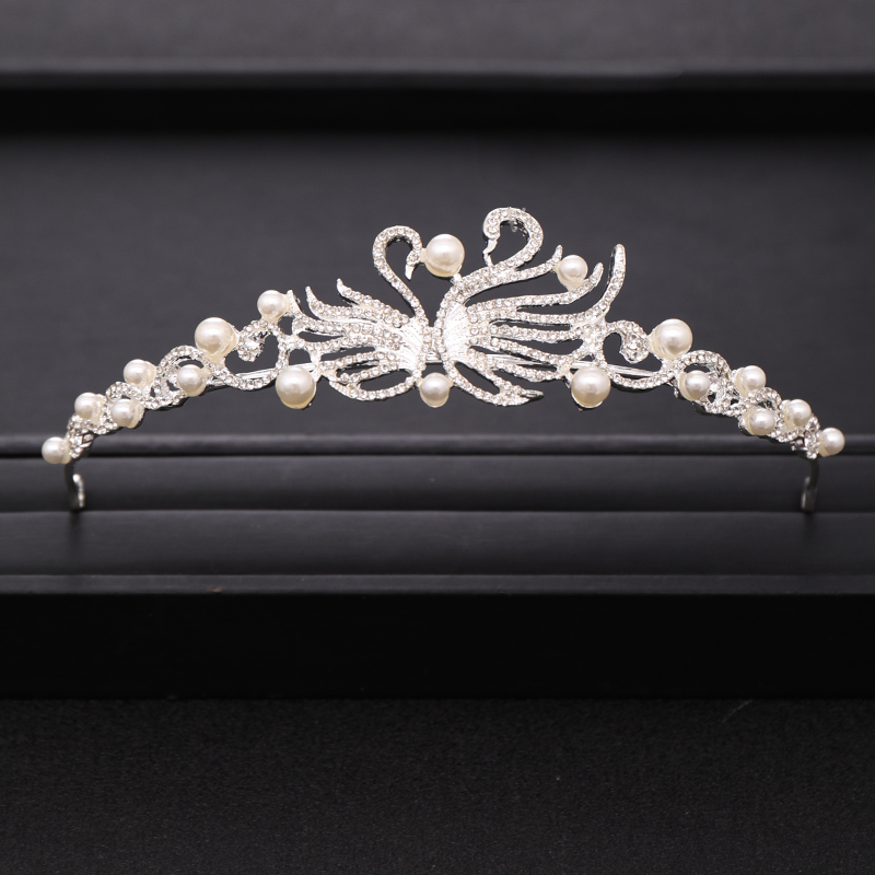 

Fashion Silver Color Pearl Gilrs princess tiara Crown Hair Accessories Bridal Headpiece Hair Jewelry
