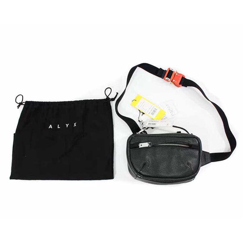 

New Metal Buckle Seat Belt Leather Pockets Men and Women Street ALYX Pockets High-end Atmosphere Fashion Bag, Sky blue
