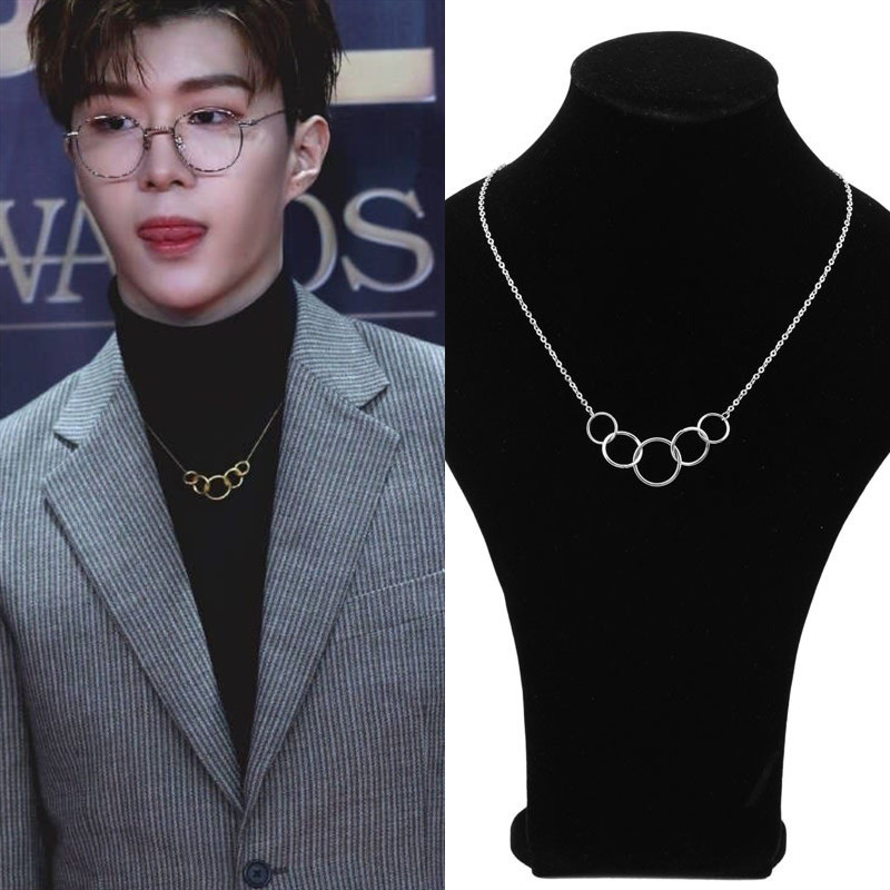 

Korean celebrity Five Circle Necklace 50th Birthday Gift for Women Sisters Necklaces Five Best Friend Gift for Bridesmaids kpop