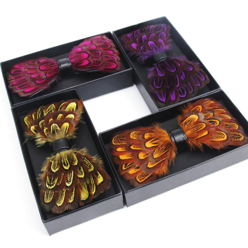 

Feather Bow Ties Lapel Pin Set Men's Luxury Bowtie With Box Fashion Peacock Feather Bow Ties For Men Business Party Wedding