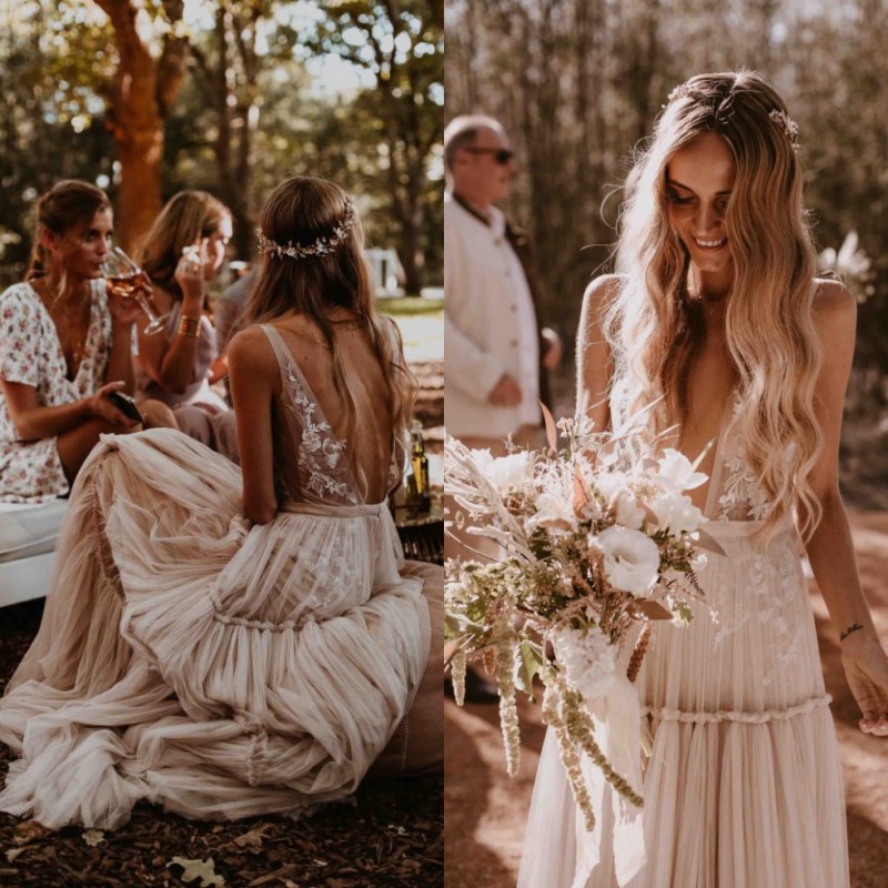 

UMK Champagne Bohemia Beach Boho Wedding Dress 2020 Sexy V Neck Backless Lace Vestido De Noiva Tulle Appliques Wedding Gowns, White