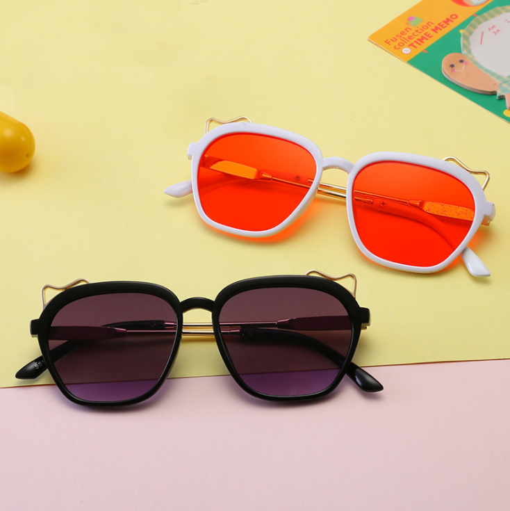 

Retro Round Sunglasses Children Vintage Square Alloy Frame Fashion Personality Acrylic Material Lenses UV400 Protection Eyewear