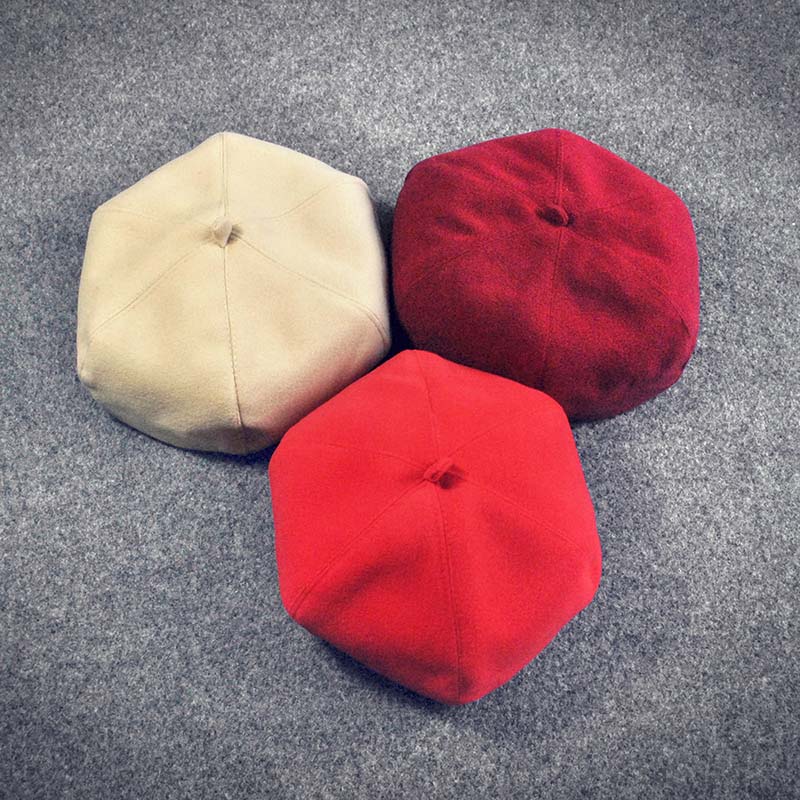 

Ladies Vintage Beret Pumpkin Shape Simple Chic Breathable Retro Caps for Spring TC21, Beige