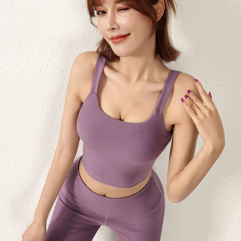 

Autumn Full Coverage Seamless Athletic Sports Tank Tops Women Naked-feel Padded Camisole Workout Fitness Gym Yoga Vest Bras, Black