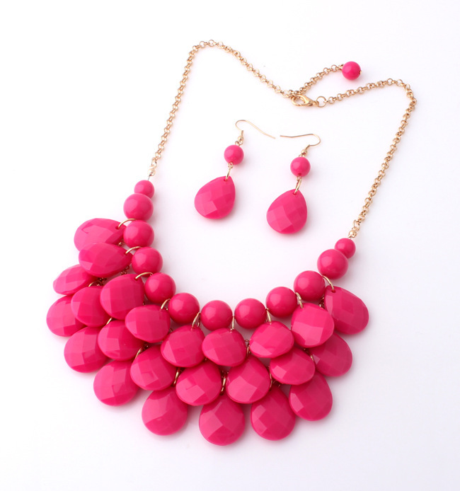 

Beach amorous feelings2020 Women Water Drop Bib Statement MultiLayer Necklacesuit fashion model Gold Explosion Model Bubble