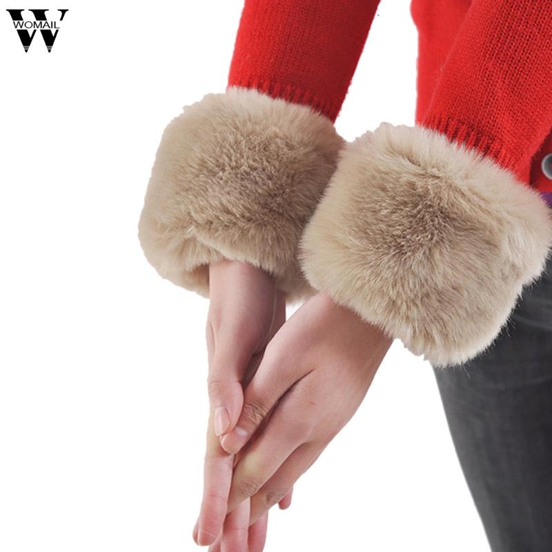 

Amazing Fashion Winter Warm Women's Faux Fur Wrist Warmer Slap On Cuffs
