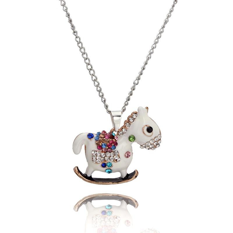 

Popular White Trojan Cartoon Kid Necklace Clothing Accessories Baby Girl Necklace Jewelry For Children