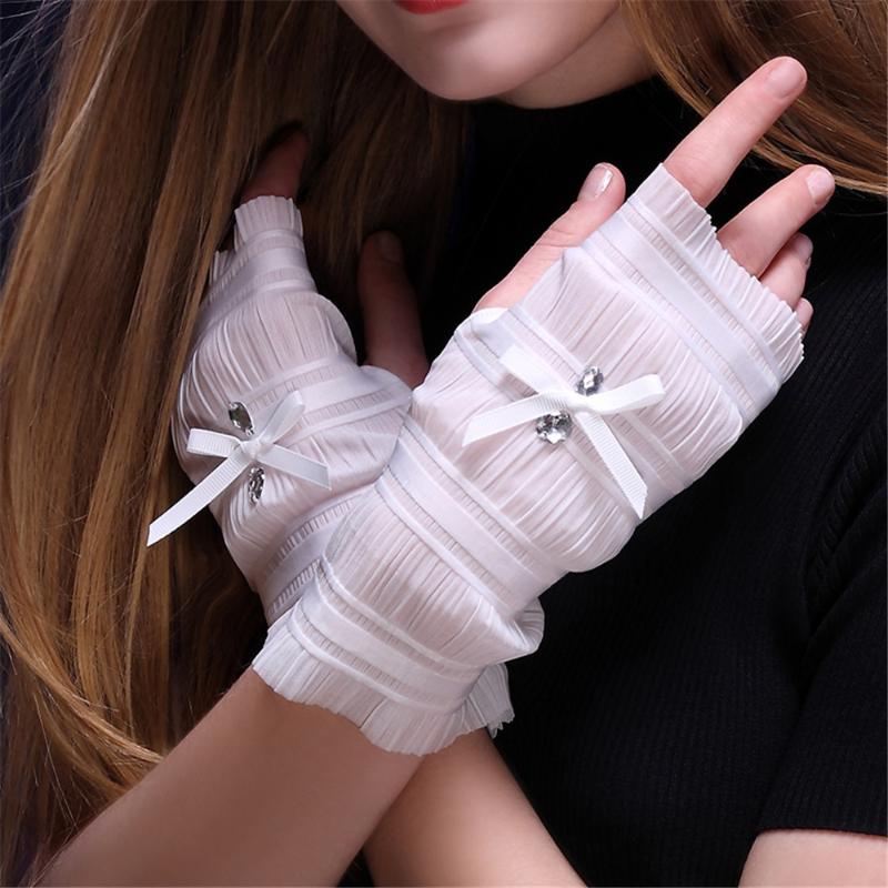 

Fingerless Gloves Women Ladies Thin Half-finger Short Gloves Lace Rhinestone Summer Driving/Cycling/Party