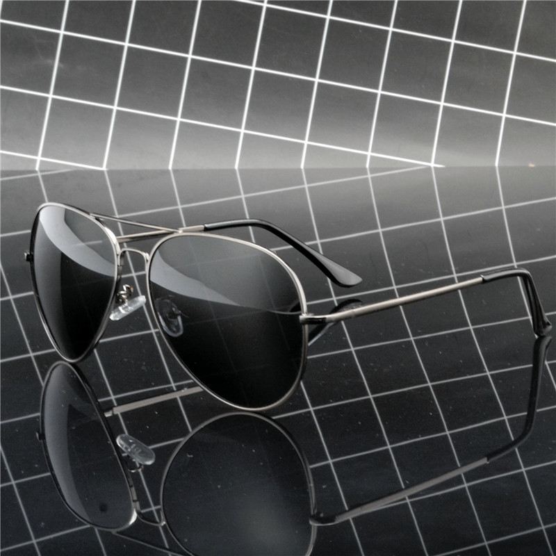 

MINCL Brand Design Retro Polarized Sunglasses Men Driving Shades Male Vintage Square Sun Glasses For Men Eyeglasses NX