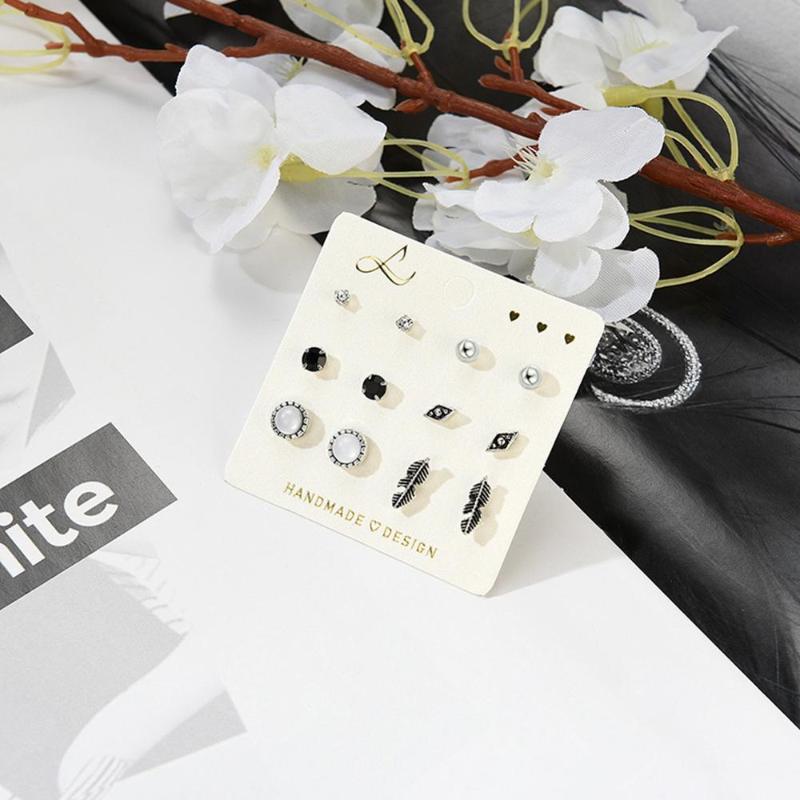 

6 Pairs/Set Minimalism Leaf Sweet Heart-shape Triangle earrings New Fashion Simple Exquisite Geometric Ear Studs