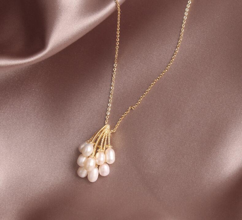 

Handmade natural freshwater pearl pendant women elegant necklace