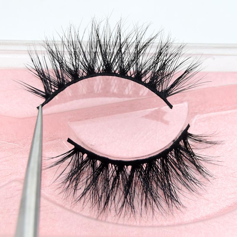 

Visofree 3D False Eyelash Siberian Mink Lashes Luxurious Natural Messy Volume Fluffy Long Fake Eyelashes Handmade makup M06