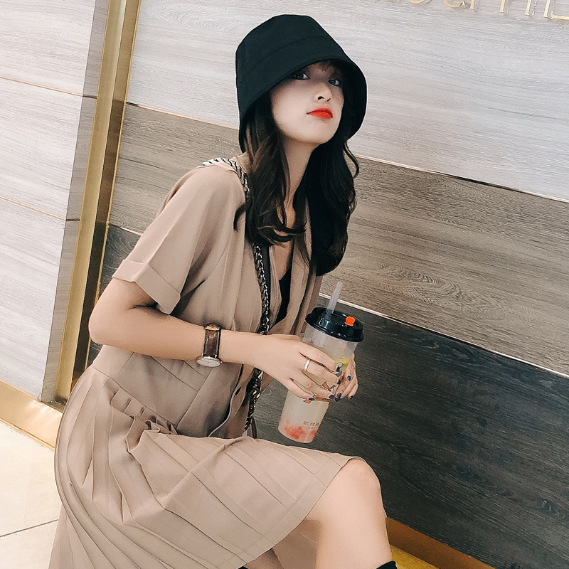 

Sun Protection Sunshade Bucket Hats Female Bell Basin Hat Autumn Ins Bucket Sun Hat Beret new, Beige