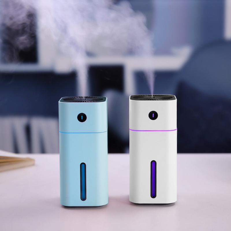 

New small D spray humidifier usb plug-in car air purifier desk colorful lighting water meter 1
