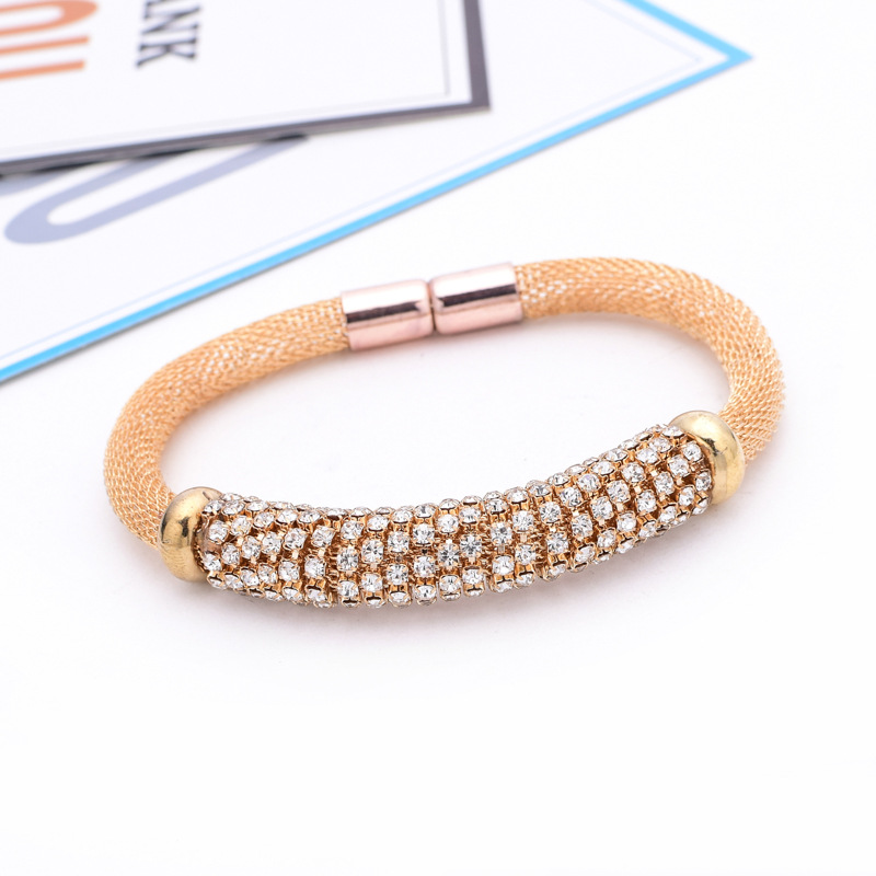 

Claw Drill Hand Ornament Magnet Bracelets For Women Man Alloy Magnet Buckles Bangle Party Jewelry, 19-20cm TCN090