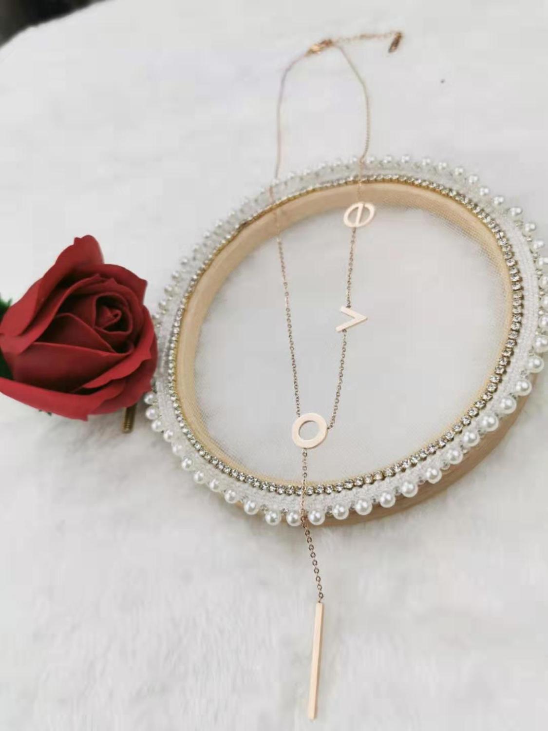 

steel necklace