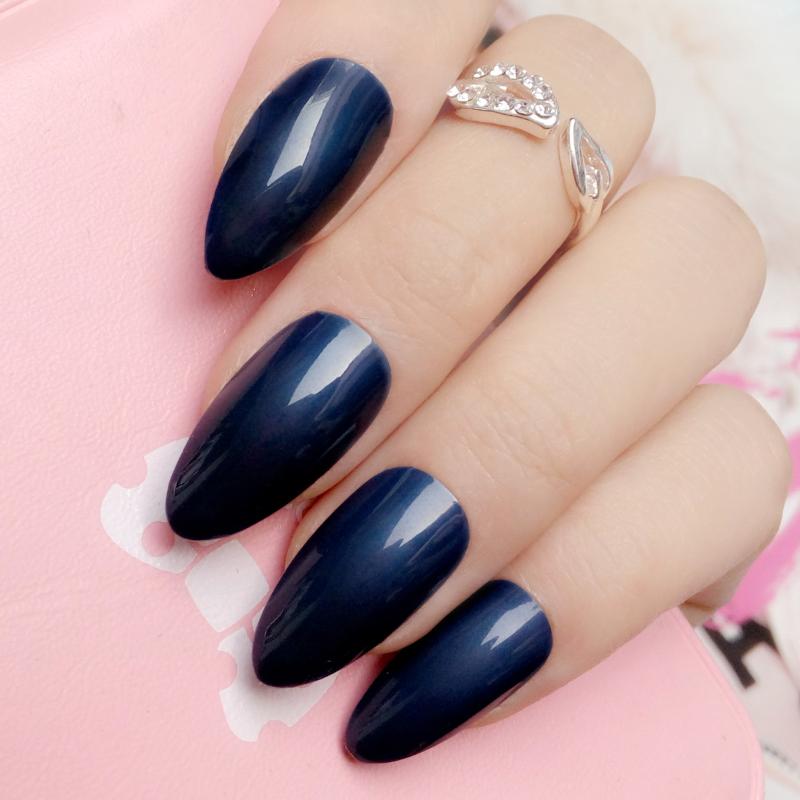 

24 Pcs Shiny Artificial Fake Nails Navy Blue Short Stiletto False Nails For Design Press On 481E, 393e
