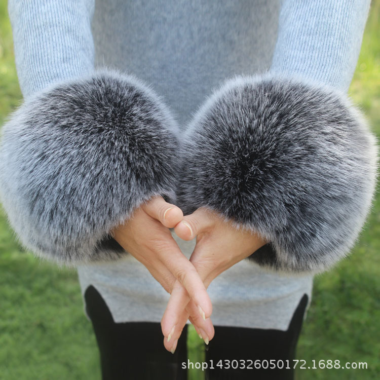 

Oversize Villi Wool Imitation Fur Gloves Windproof Fashion Cute Wrist Cuff for Winter Warmth Coat Gloves Women