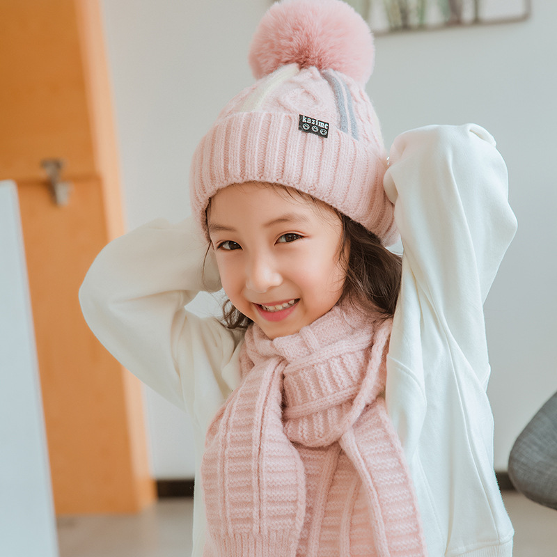 

Baby hat scarf set winter thick warm woolen hat autumn and winter models plus cashmere kid