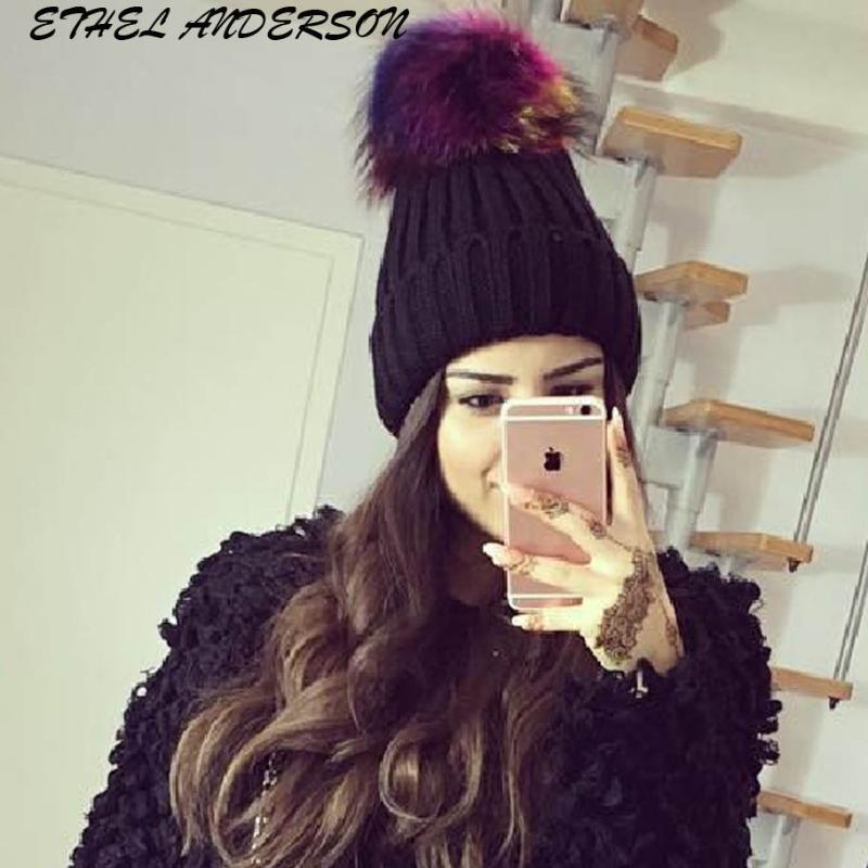 

Multi Colored Raccoon fur pompom hat for women cashmere beanie hat Big Natural Raccoon fur pompom Beanies cap bobble, 5 red