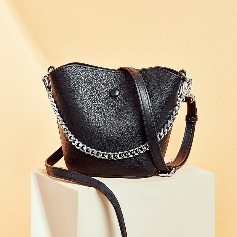 

Pretty bucket bag 2020 new arrival cross body bags for girls women handbags fashion shoulder bag messenger bags quality leather, Black