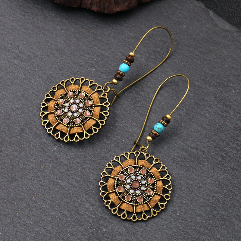 

Summer Flower Hollow Earrings Ladies Jewelry Women's Ethnic Retro Dreamcatcher Copper Dangle Earrings Bijoux