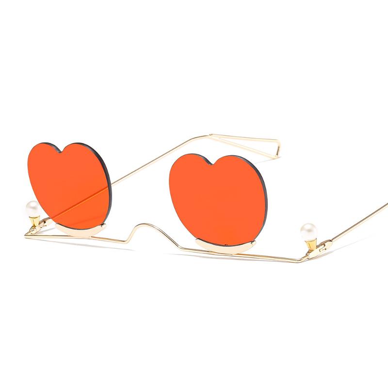 

Sunglasses Vintage Frameless Love Metal Women Men Personality Gradient Small Sun Glasses Punk Fashion Unique Ladies Eyewear