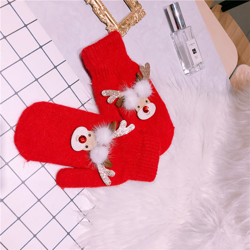 

The new Korean version refers to the Christmas elk mink student thickening winter cute warm gloves red