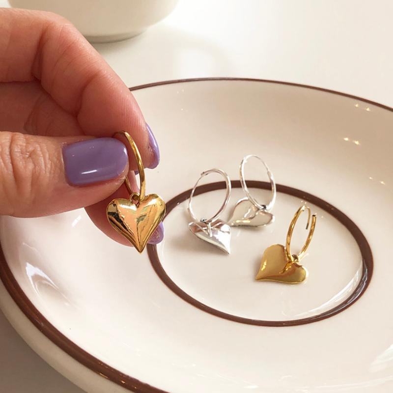 

High quality Japanese and Korean style 100%925 sterling silver earrings charming ladies party jewelry simple circle love earring