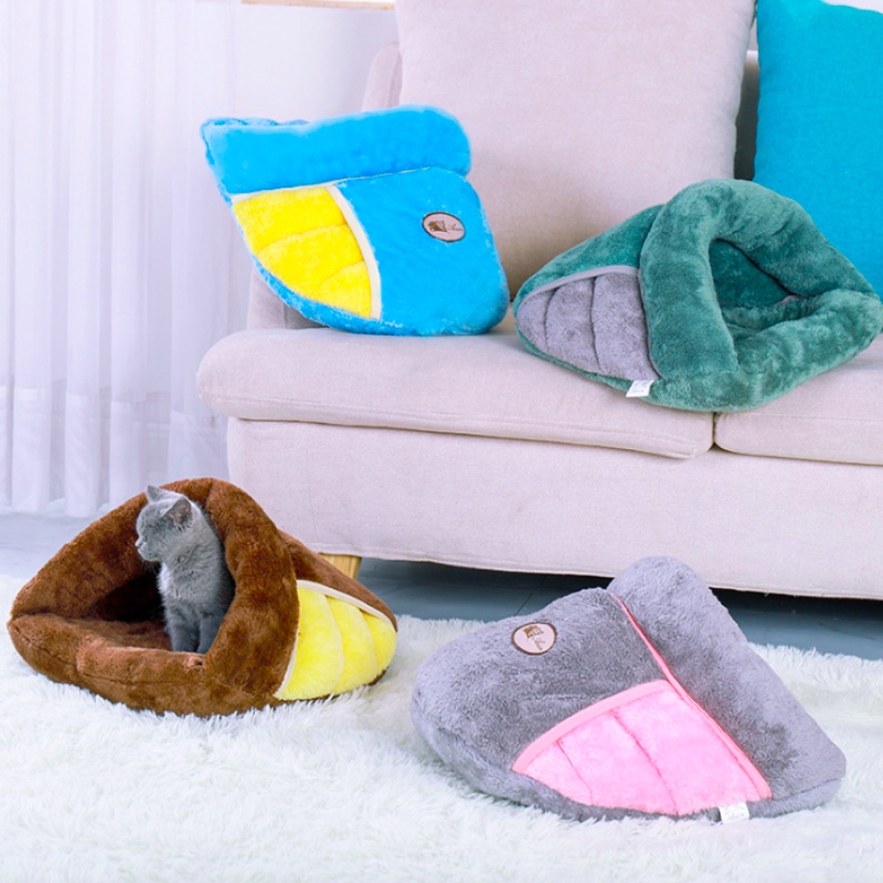 

Lovely Cute Warm Cat Bed House Cat Bed Winter Summer Pet Dog Nest Cute Slipper Shape Round Small Dog Home Mats Pet Supplies