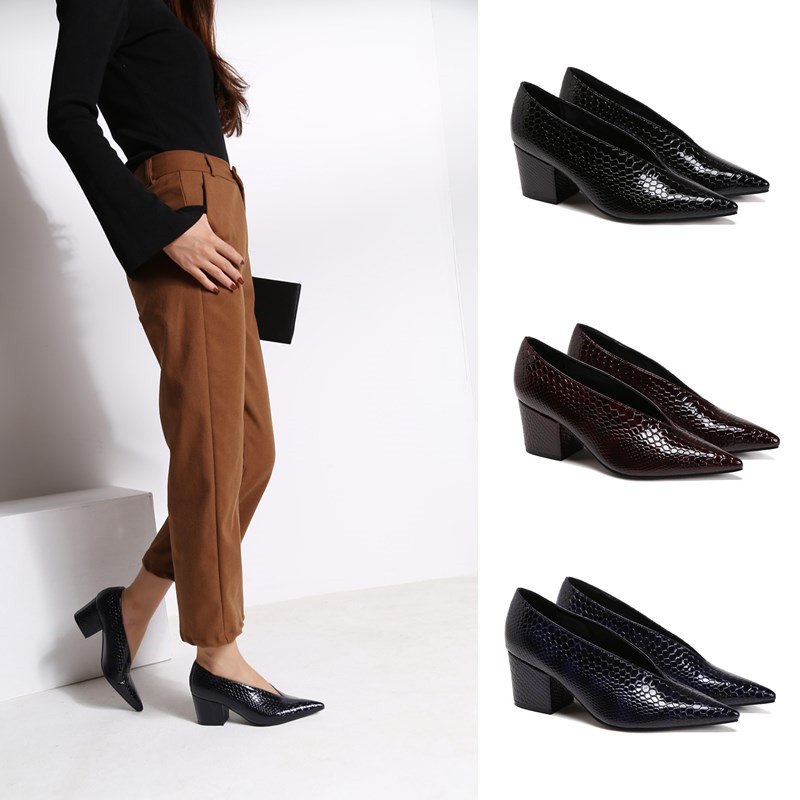 

Genuine Leather V Design Square Heel Single Shoes Fashion Grandma Shoes Simple Work Pumps Snake Grain High Heels Womens, Wine red