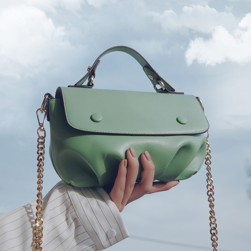 

Spring And Summer On The New Bag For Women 2020 New Joker Messenger Bag Fashion Chain Handbag, Black