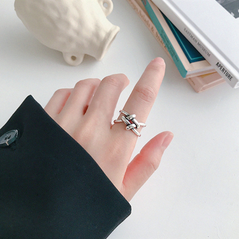 

Fashion Vintage Jewelry Geometric Twist Knot Thai Silver Color Ring Open Size Ring For Women Dropshipping S-R493