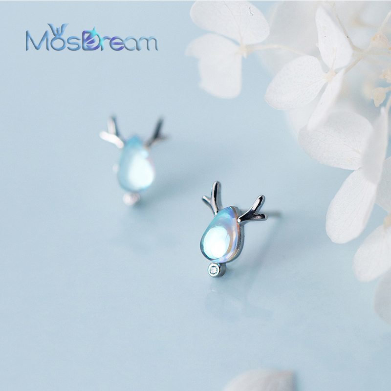 

MosDream Elk Earrings s925 Silver Blue Clear Crystal Studs Female Simple Fresh Cute Lovely Heart Christmas Jewelry for Women