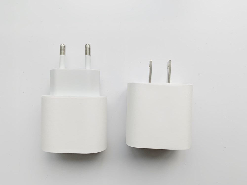 

Original Oem quality EU/US 18W Fast Charging PD Charger for Phone 11pro max Max Pad Pro Travel Power Adapter