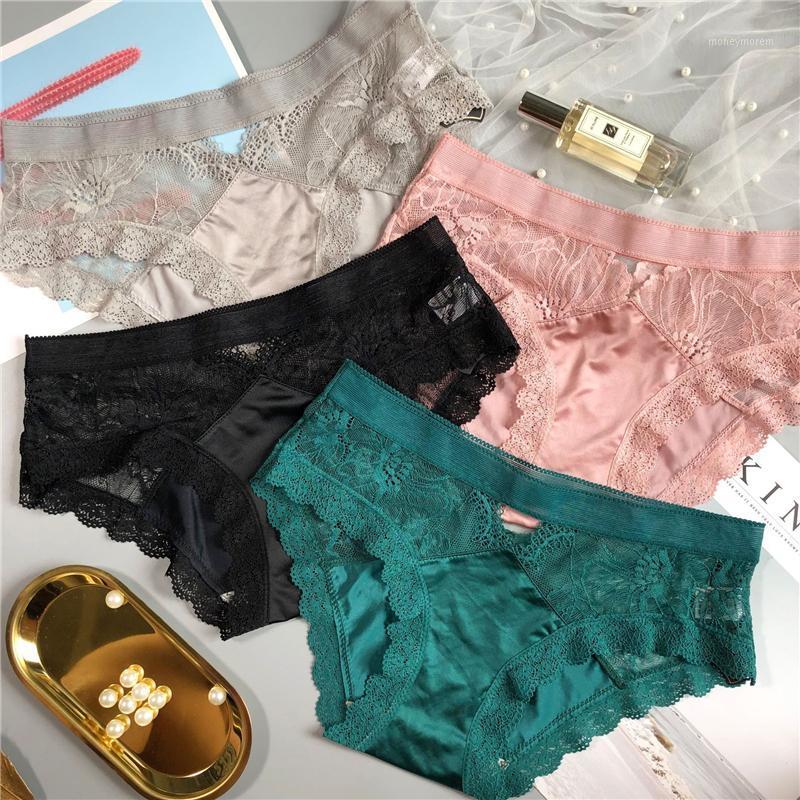 

Sexy Lace Ladies Underwear Retro Lace Hollow Cotton Crotch Comfortable Breathable Seamless Briefs A191941, Black